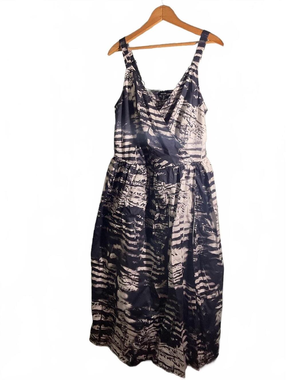 Universal Standard Black/White Abstract Patterned Midi Dress Size Small NWT
